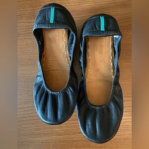 Tieks size 8 matte black